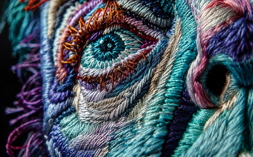AI vs Human Embroidery